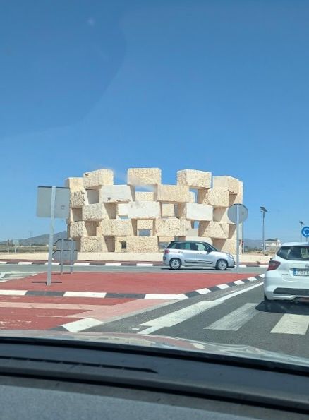 A roundabout in the countryside